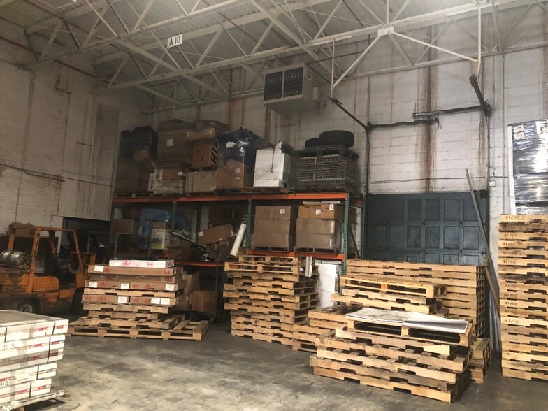 More Photos Of 263-275 Park Ave, East Hartford Warehouse For Lease
