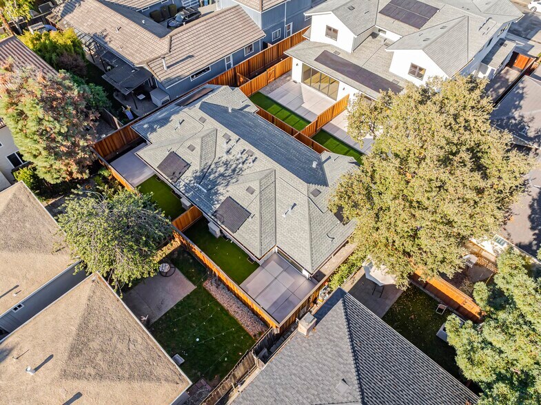 More Photos Of 1460 Kentfield Ave, Redwood City Multifamily For Sale