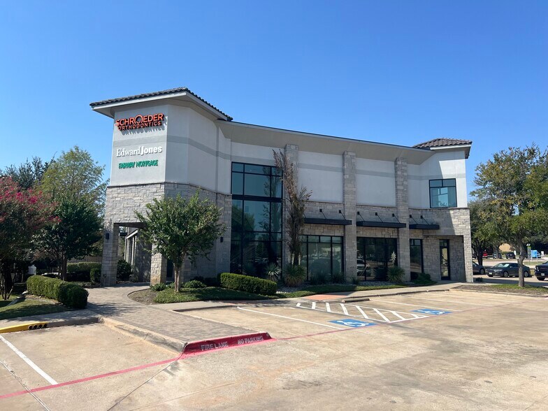 More Photos Of 1201 Hall Johnson Rd, Colleyville Medical For Lease