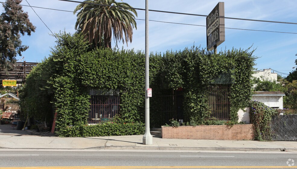 More Photos Of 1217-1223 W Temple St, Los Angeles Restaurant For Sale