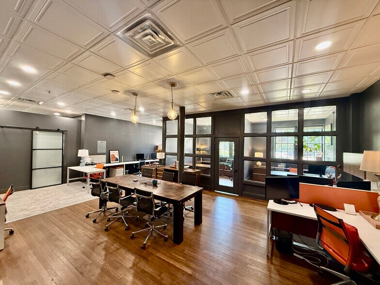 More Photos Of 675 Seminole Ave NE, Atlanta Office For Lease