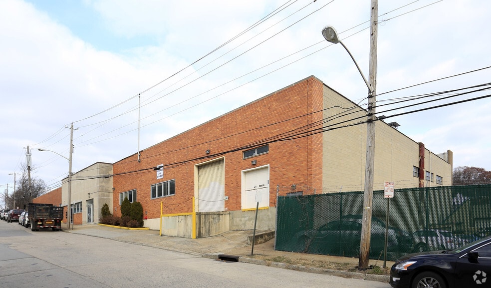 More Photos Of 545 Franklin Ave, Mount Vernon Warehouse For Sale
