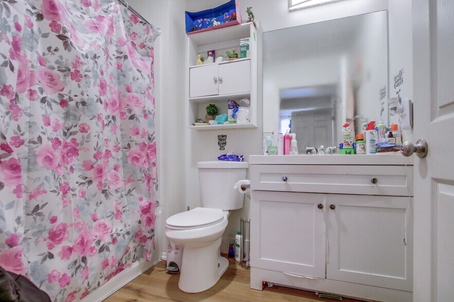 More Photos Of 215 Willie James Jones Ave, San Diego Apartments For Sale