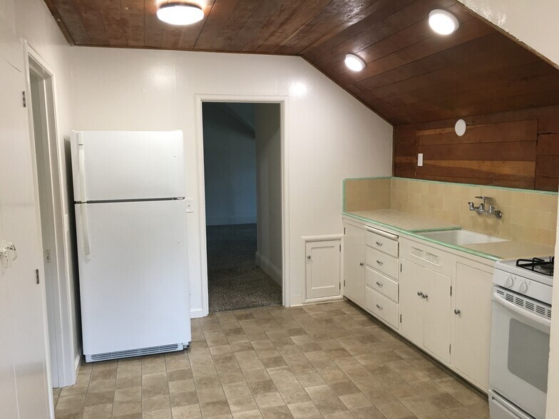 More Photos Of 727-729 Waverley St, Palo Alto Apartments For Sale