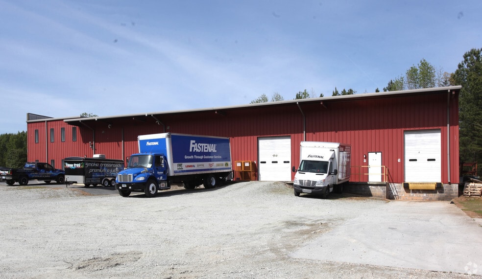 More Photos Of 1427 Boulder Ct, Greensboro Warehouse For Lease