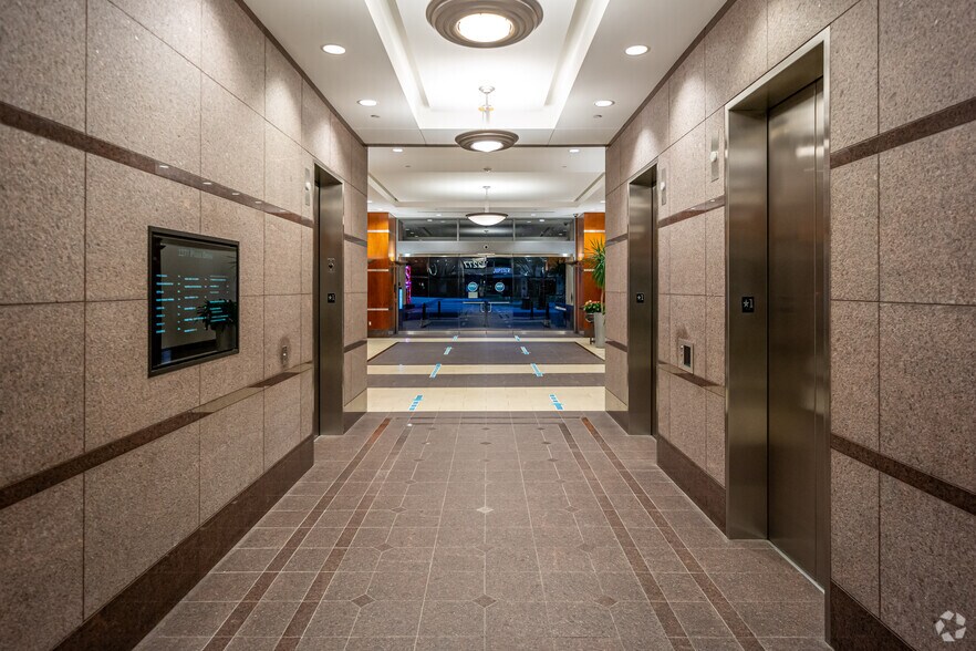 More Photos Of 2277 Plaza Dr, Sugar Land Office For Lease