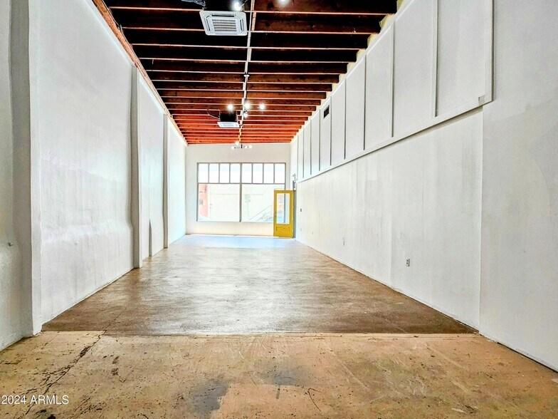 More Photos Of 31 Subway St, Bisbee Storefront Retail Office For Sale