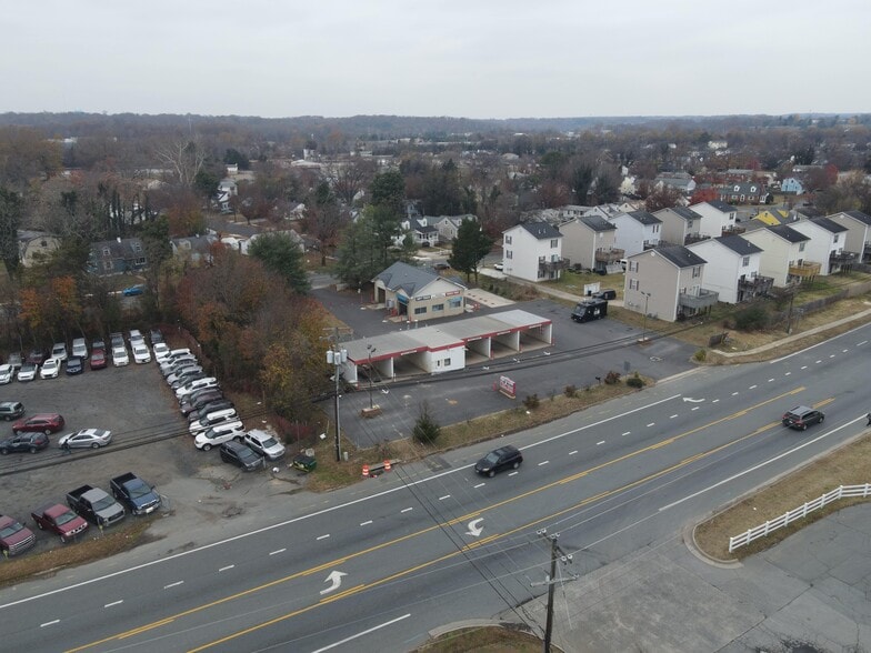 More Photos Of 1603 Dixon St, Fredericksburg Carwash For Sale