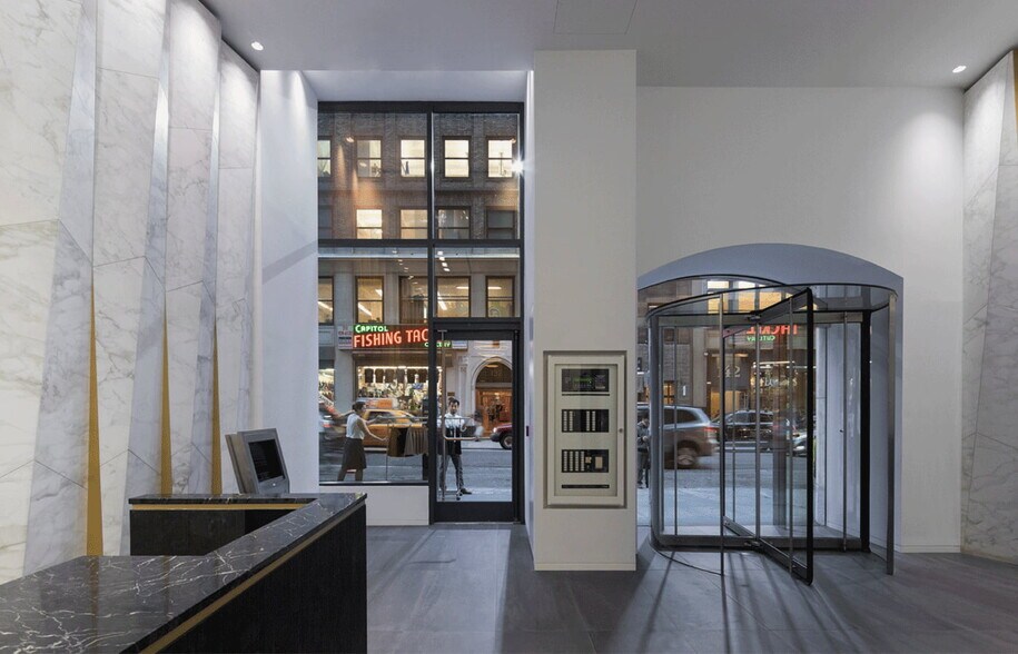 More Photos Of 135 W 36th St, New York Office For Lease