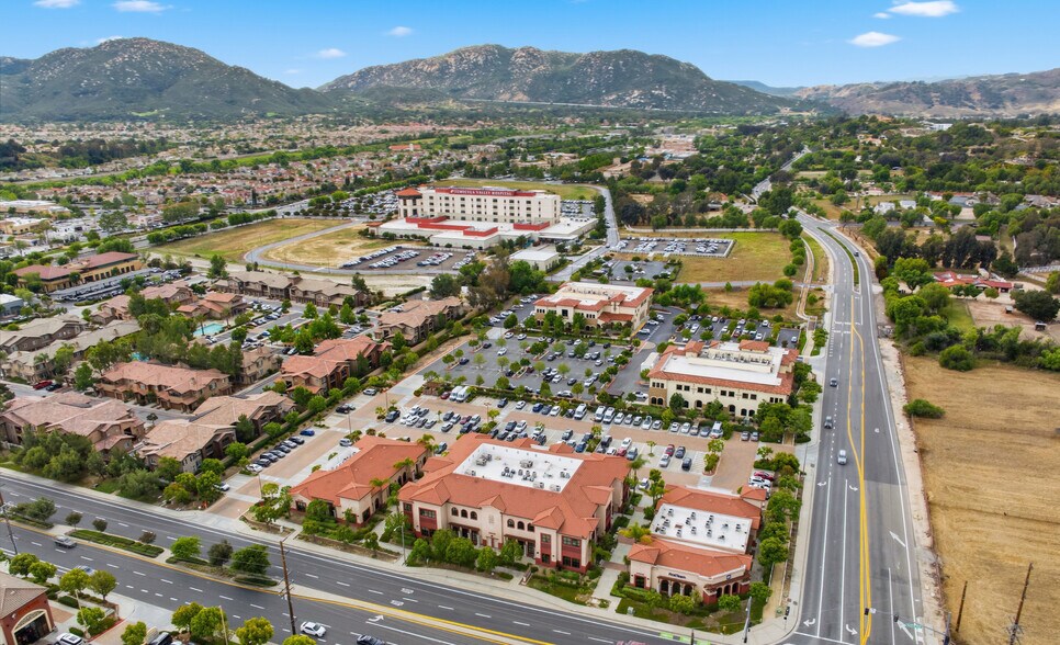 More Photos Of 44065 Margarita Rd, Temecula Unknown For Lease