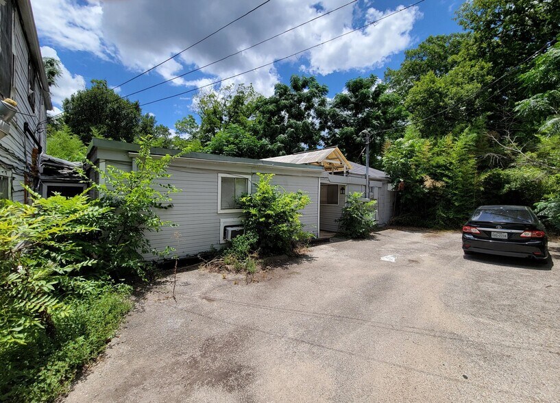 More Photos Of 3204 Tom Green St, Austin Apartments For Sale