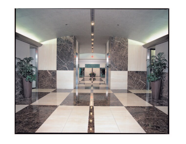 More Photos Of 3411 Richmond Ave, Houston Office For Sale