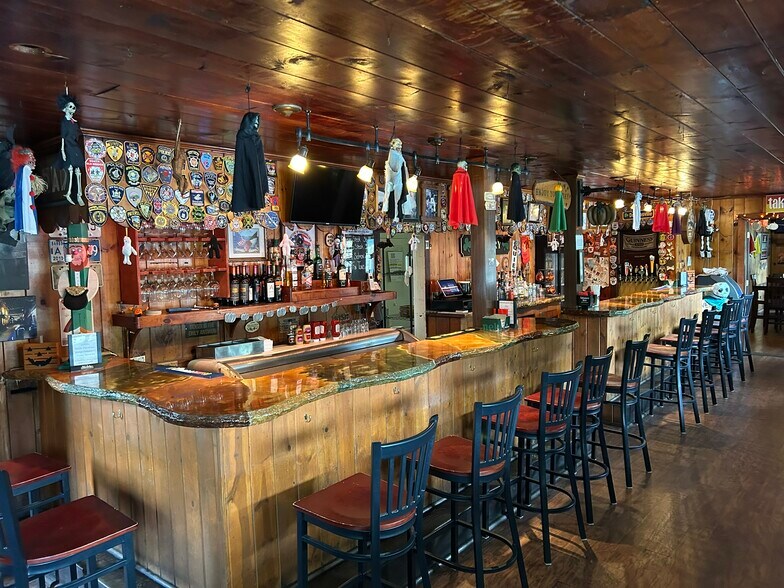 More Photos Of 5800 PA-115, Blakeslee Restaurant For Sale