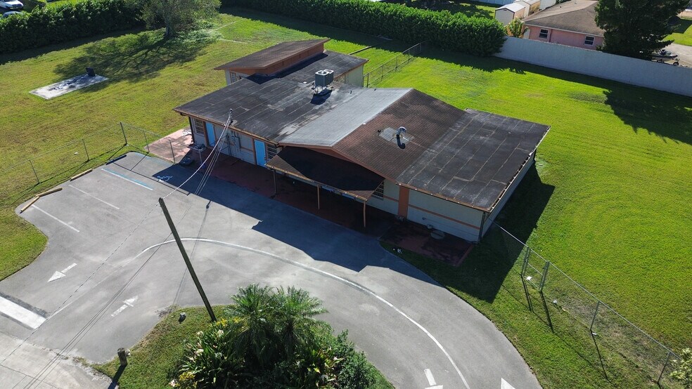 More Photos Of 10450 NW 19th Ave, Miami Schools For Sale