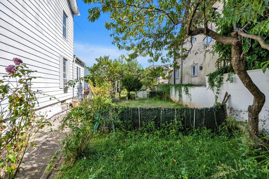 More Photos Of 1163 Sheepshead Bay Rd, Brooklyn Multifamily For Sale