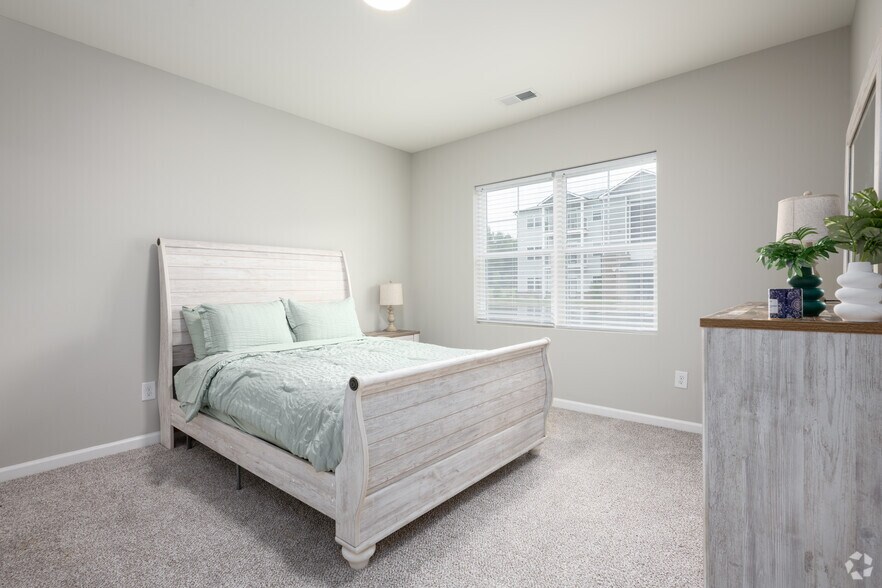 More Photos Of 143 Emerson Point Dr, Elon Apartments For Sale