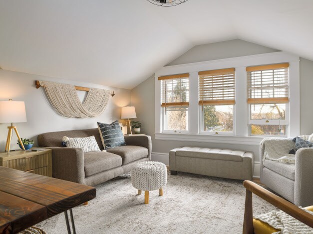 More Photos Of 200 W Parkway Ave, High Point Office Residential For Lease