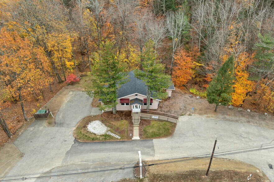 More Photos Of 136 Daniel Webster Hwy, Meredith General Retail For Sale