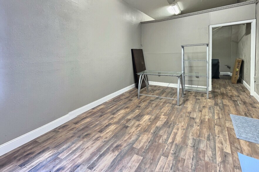 More Photos Of 650 N Highway 27, Minneola Restaurant For Sale