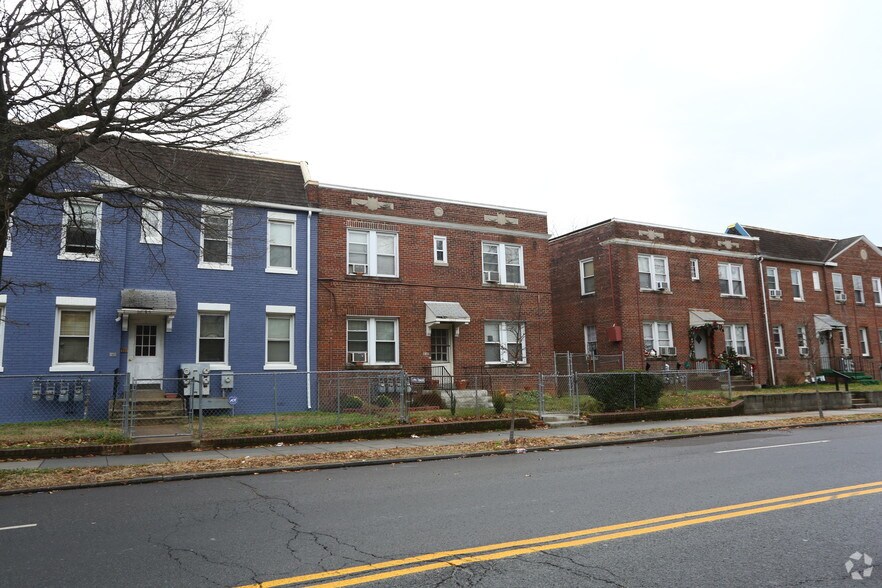 More Photos Of 1633 W Virginia Ave NE, Washington Apartments For Sale