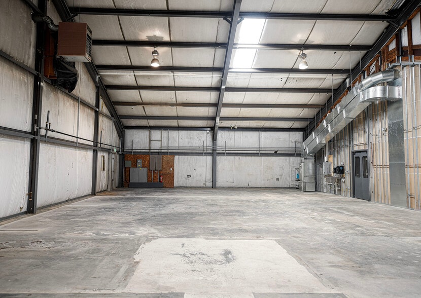 More Photos Of 2300 Industry Ct, Forest Hill Light Manufacturing For Lease