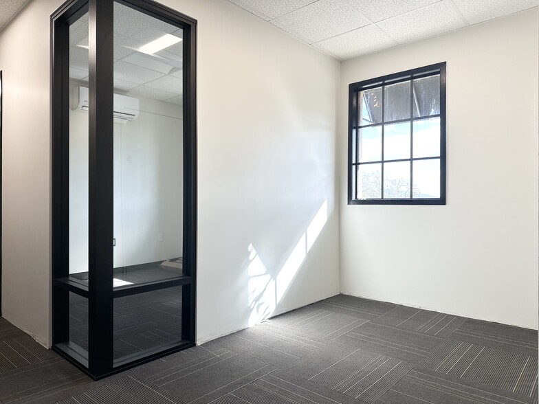 More Photos Of 601 S Brand Blvd, San Fernando Office For Lease