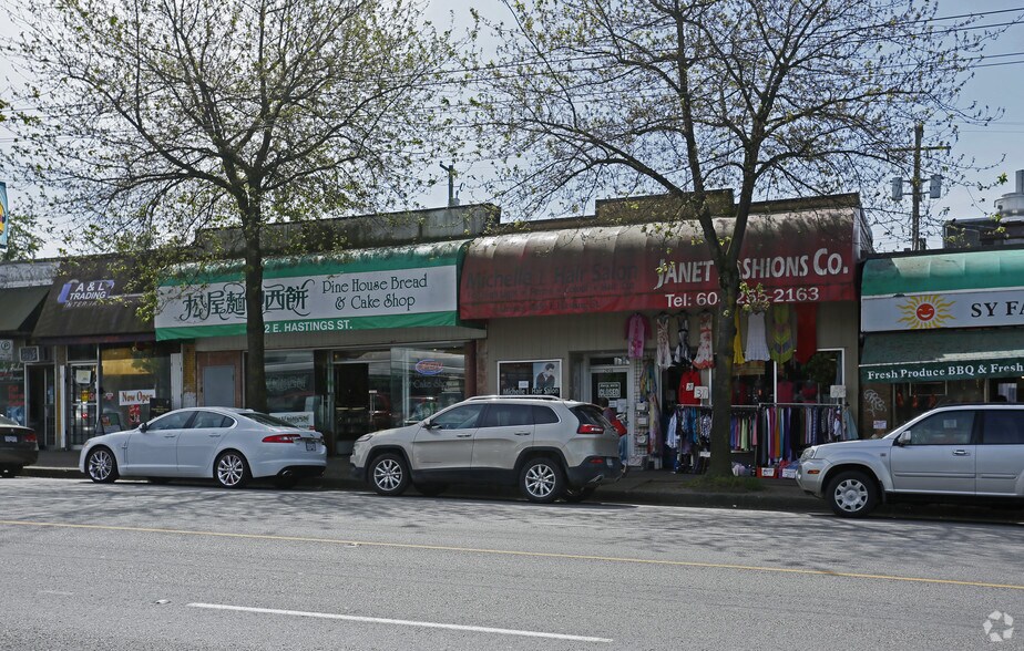 More Photos Of 2454 E Hastings St, Vancouver Storefront For Sale