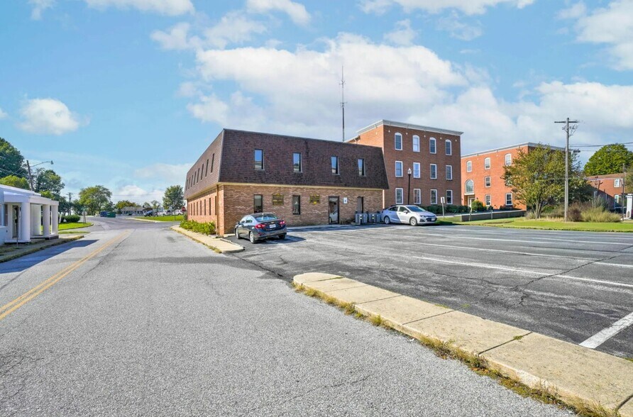 More Photos Of 41670 Courthouse Dr, Leonardtown Office For Sale