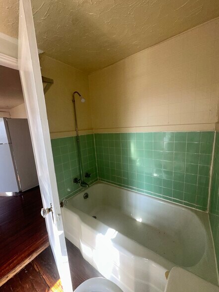 More Photos Of 506 Highland Ave SW, Roanoke Multifamily For Sale