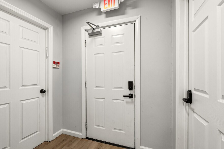 More Photos Of 2611 Route 37 E, Toms River Office For Sale