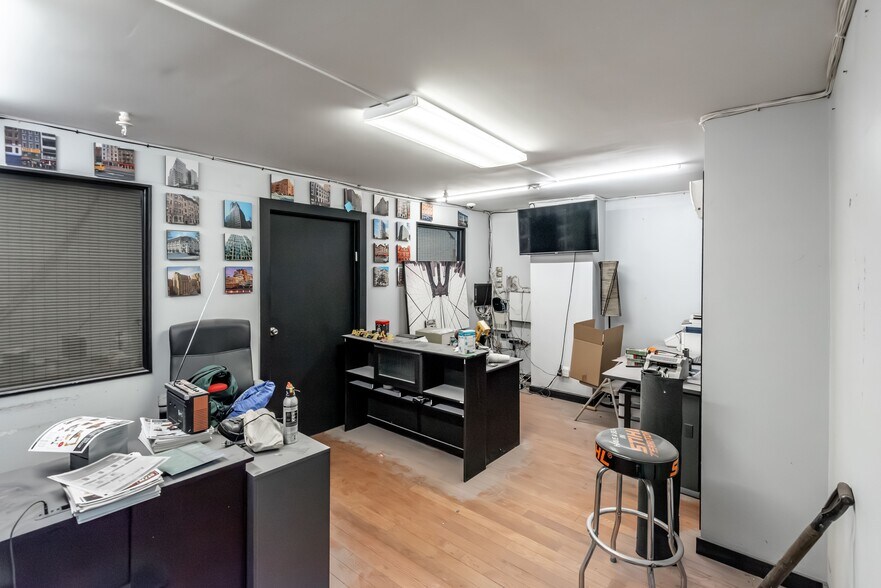 More Photos Of 616 Coney Island Ave, Brooklyn Auto Repair For Sale