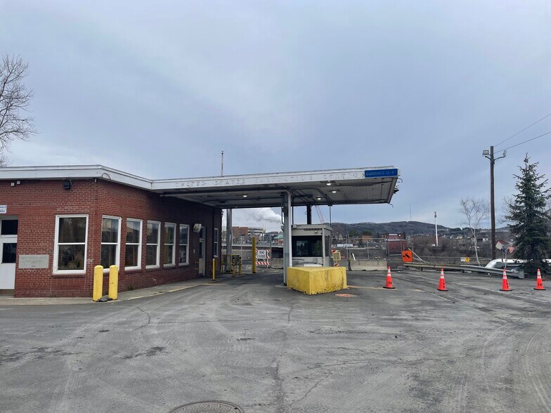 More Photos Of 63 Bridge Ave, Madawaska Land For Sale