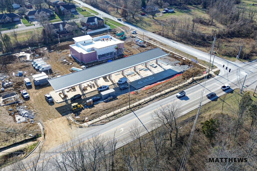 Primary Photo Of 7601 Vaughn Mill Rd, Louisville Convenience Store For Sale