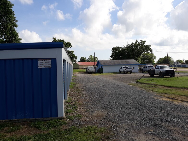 More Photos Of 22051 Hwy 90, Bedias Self Storage For Sale