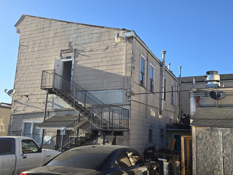 More Photos Of 931 Main St, Fortuna Showroom For Sale