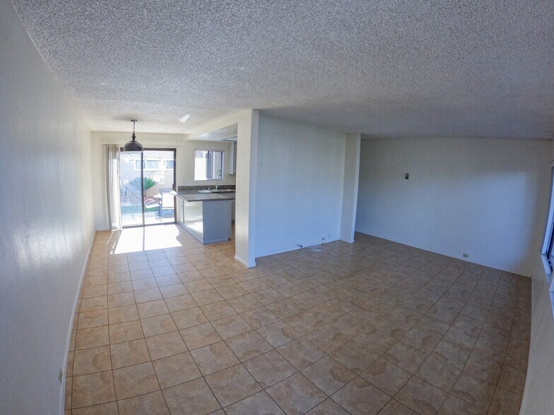 More Photos Of 1141 Reed Ave, San Diego Apartments For Sale