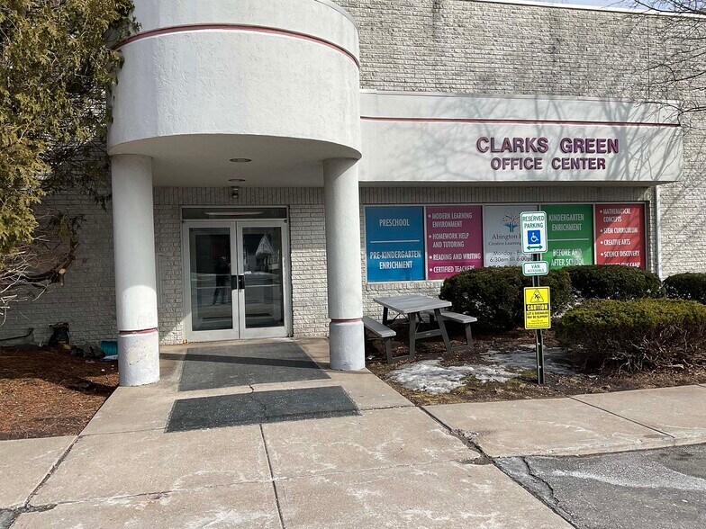 More Photos Of 102 N Abington Rd, Clarks Green Medical For Lease