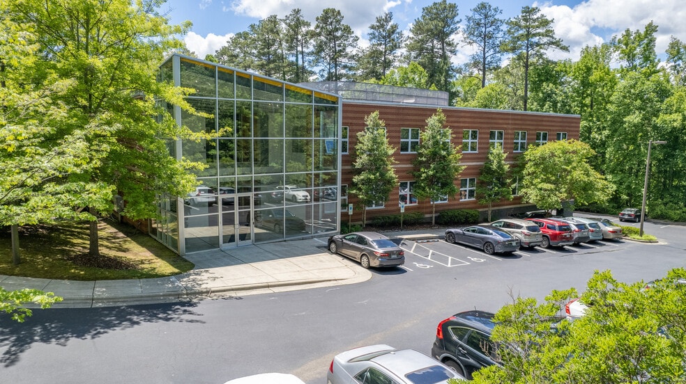Primary Photo Of 141 Providence Rd, Chapel Hill Office Residential For Sale