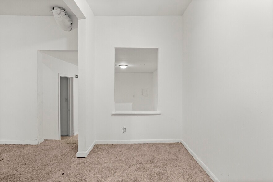 More Photos Of 19424 W Warren Ave, Detroit Storefront For Sale