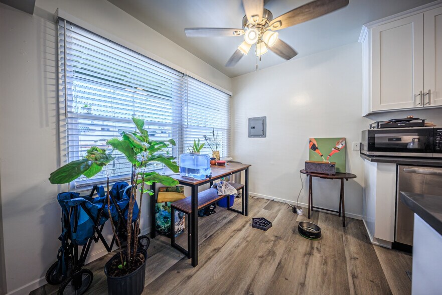 More Photos Of 650 W Wilson Ave, Glendale Apartments For Sale
