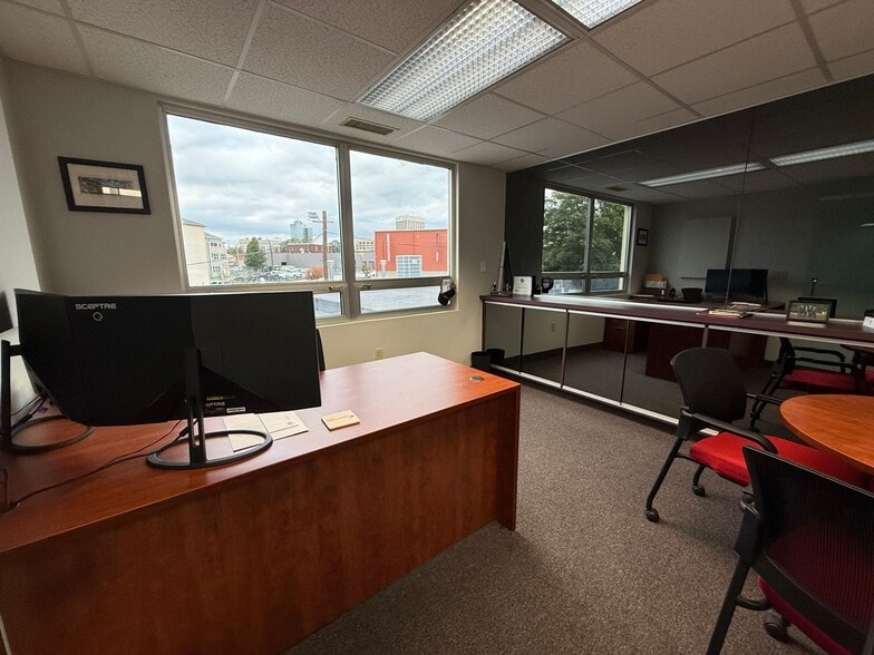 More Photos Of 162 Harding St, Worcester General Retail For Sale