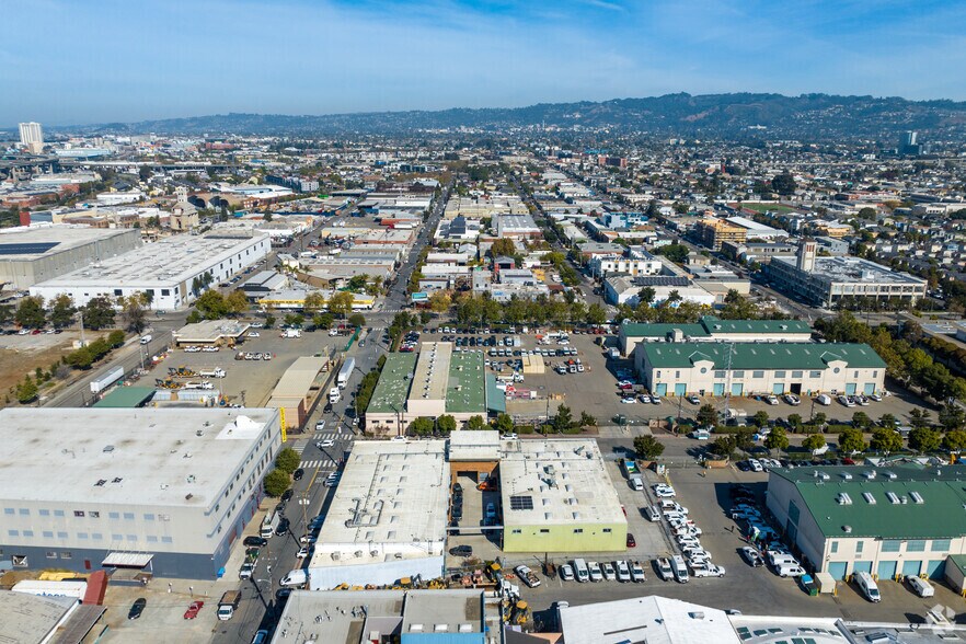 More Photos Of 1940 Union St, Oakland Warehouse For Lease