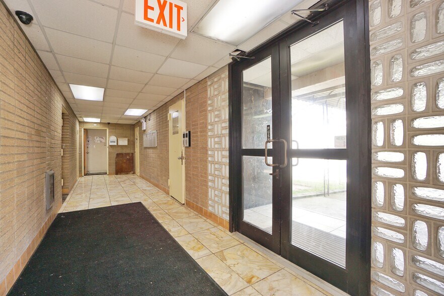More Photos Of 2375 Richmond Rd, Staten Island Office Residential For Lease