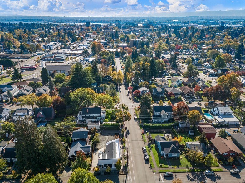 More Photos Of 2917 Washington St, Vancouver Storefront Retail Office For Sale