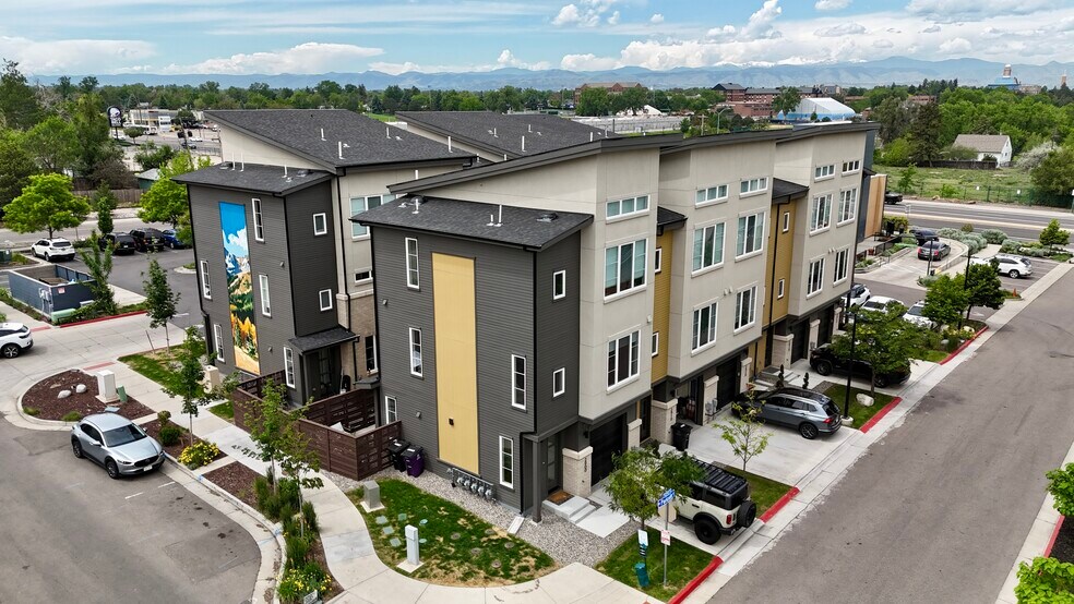 More Photos Of 2900 W Parkside Pl, Denver Apartments For Sale