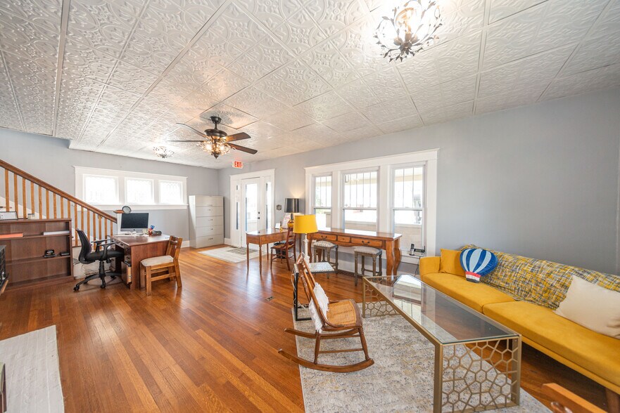 More Photos Of 2003 Broadway St, Mount Vernon Loft Creative Space For Sale