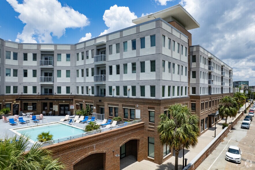 More Photos Of 540 Selma St, Savannah Apartments For Lease