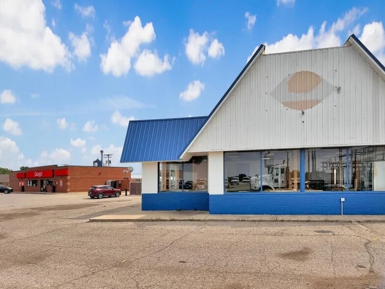 More Photos Of 1201 Craig Ave, Tracy Freestanding For Sale