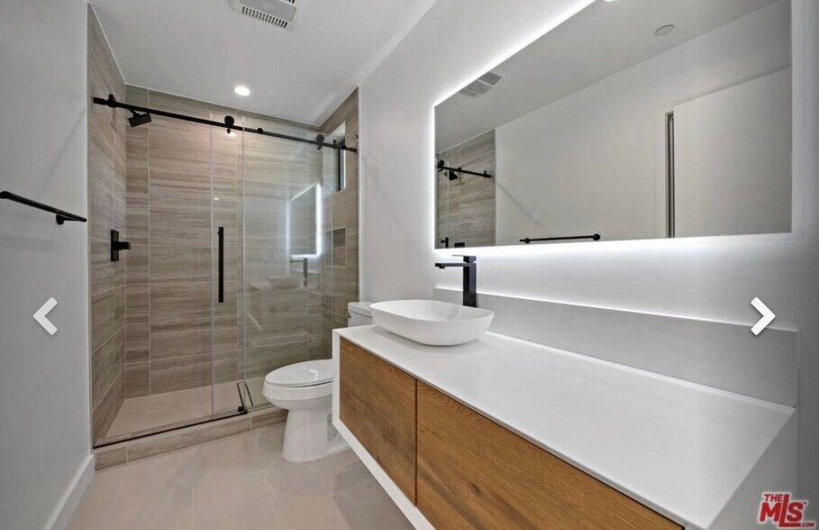 More Photos Of 4810 Mascot St, Los Angeles Multifamily For Sale