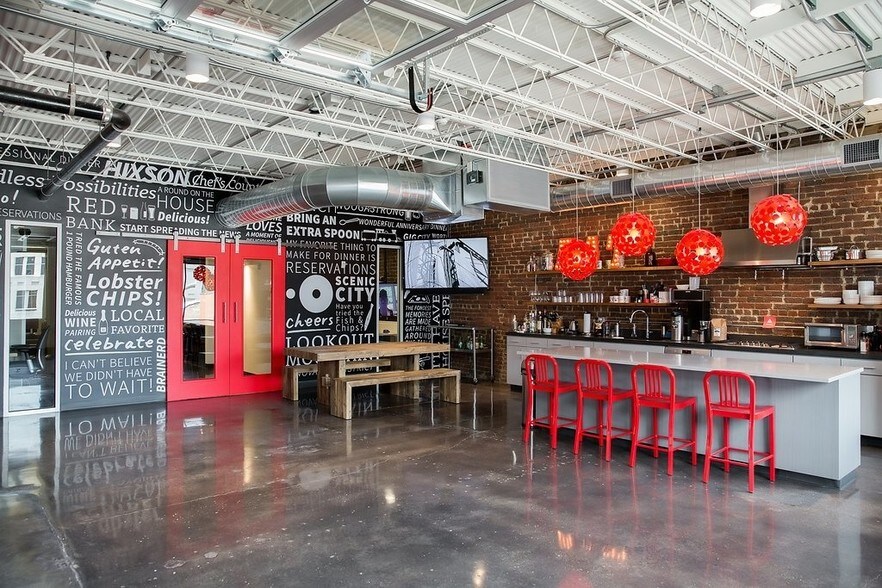 More Photos Of 701-709 Cherry St, Chattanooga Office For Lease